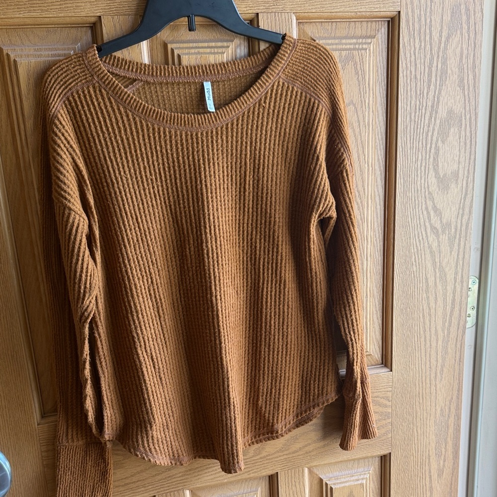 Mudd Women's Sweater (great fall color!)